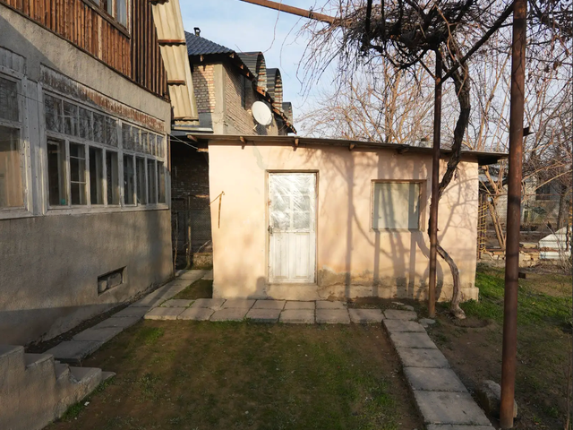2 этажн. 2-комн. дом, 6 соток, Камонгарон