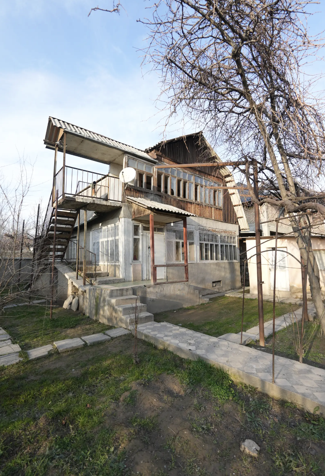 2 этажн. 2-комн. дом, 6 соток, Камонгарон
